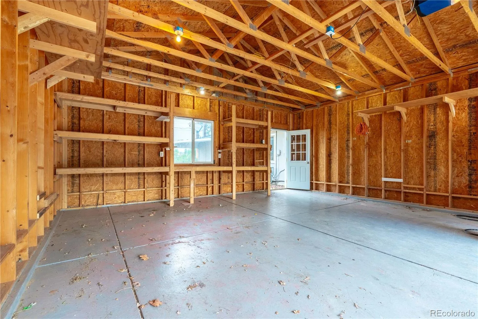 895 S Garrison Street Denver CO 80226 | MLS #REC1627067 07242026234611 1600 37