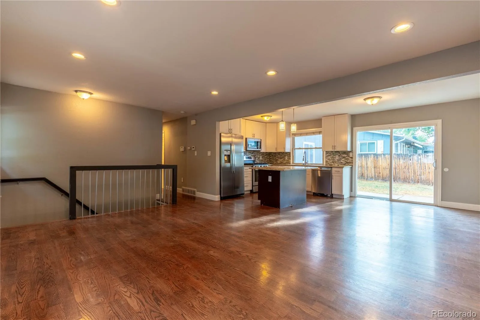895 S Garrison Street Denver CO 80226 | MLS #REC1627067 07242026234611 1600 8