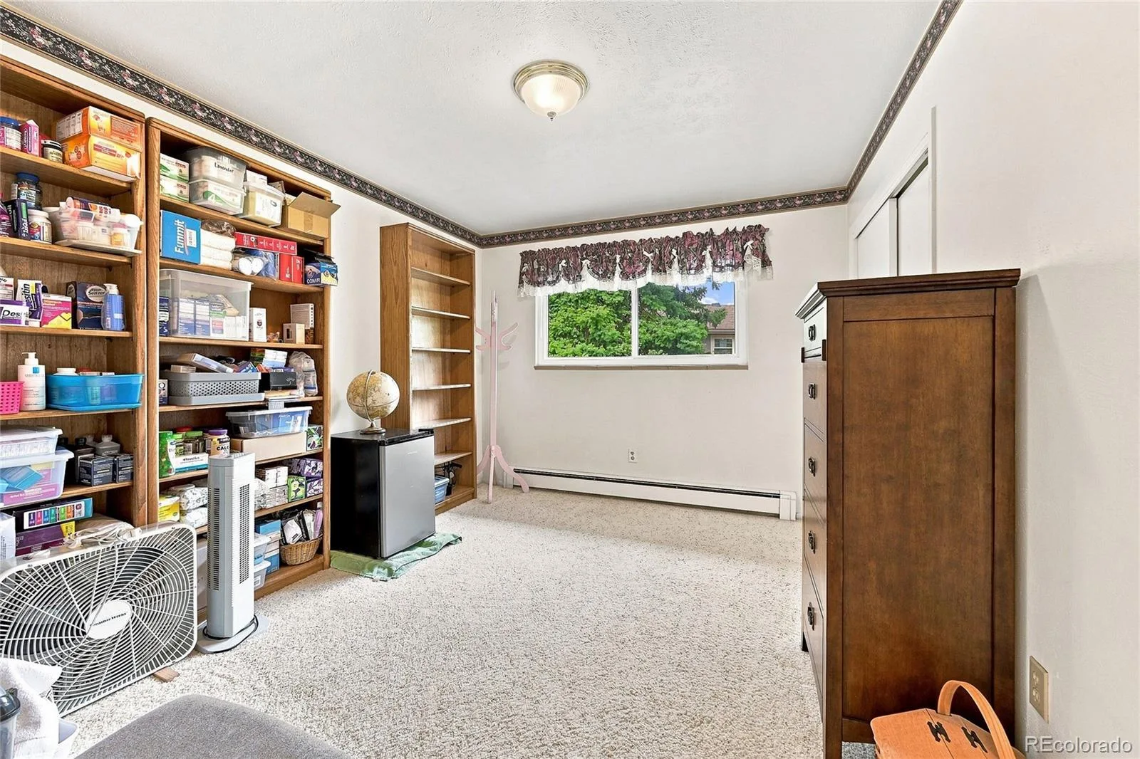 1570 S Macon Street Aurora CO 80012 | MLS #REC1628469 09032026003306 1600 18