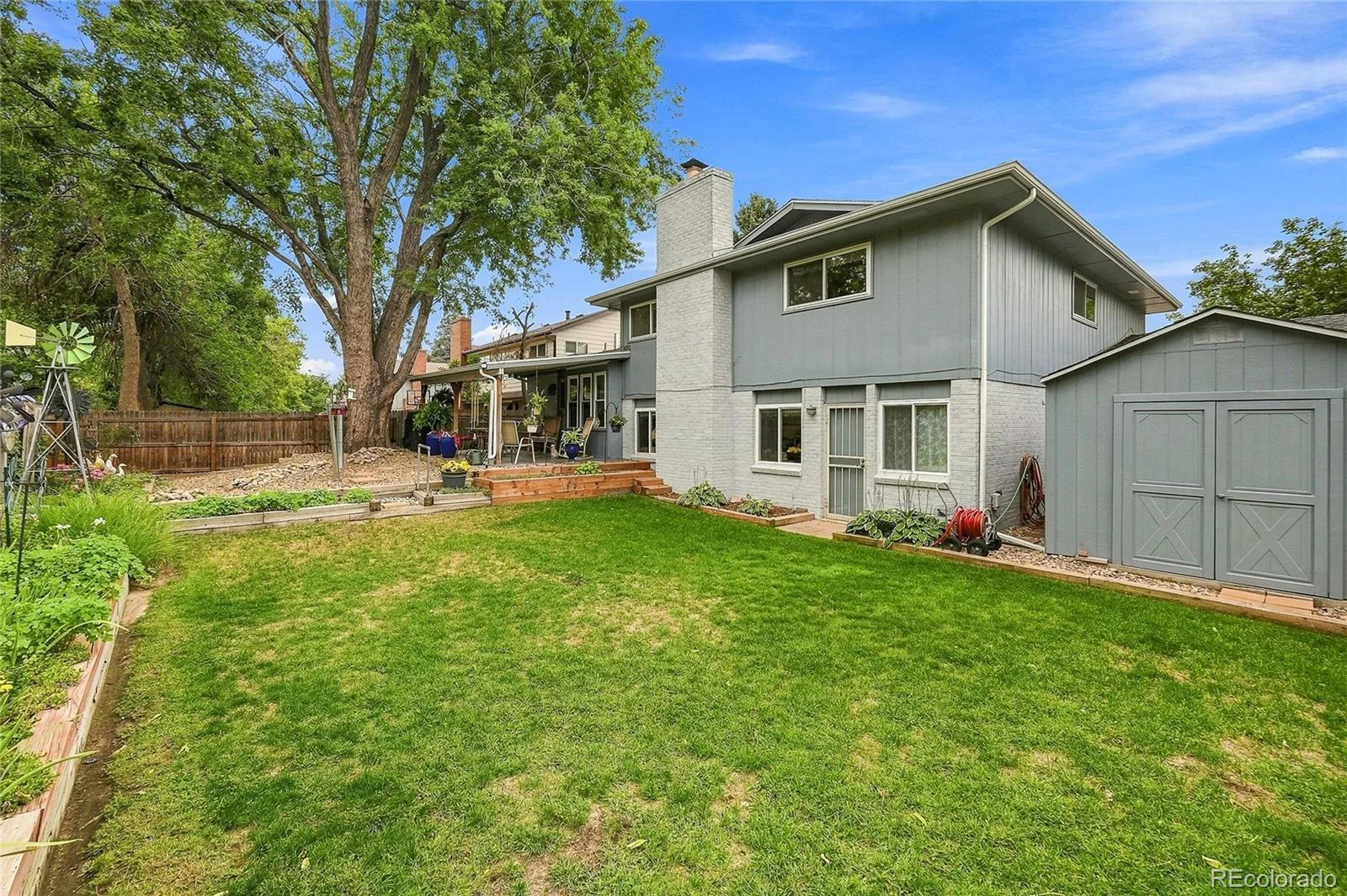 1570 S Macon Street Aurora CO 80012 | MLS #REC1628469 09032026003306 1600 33