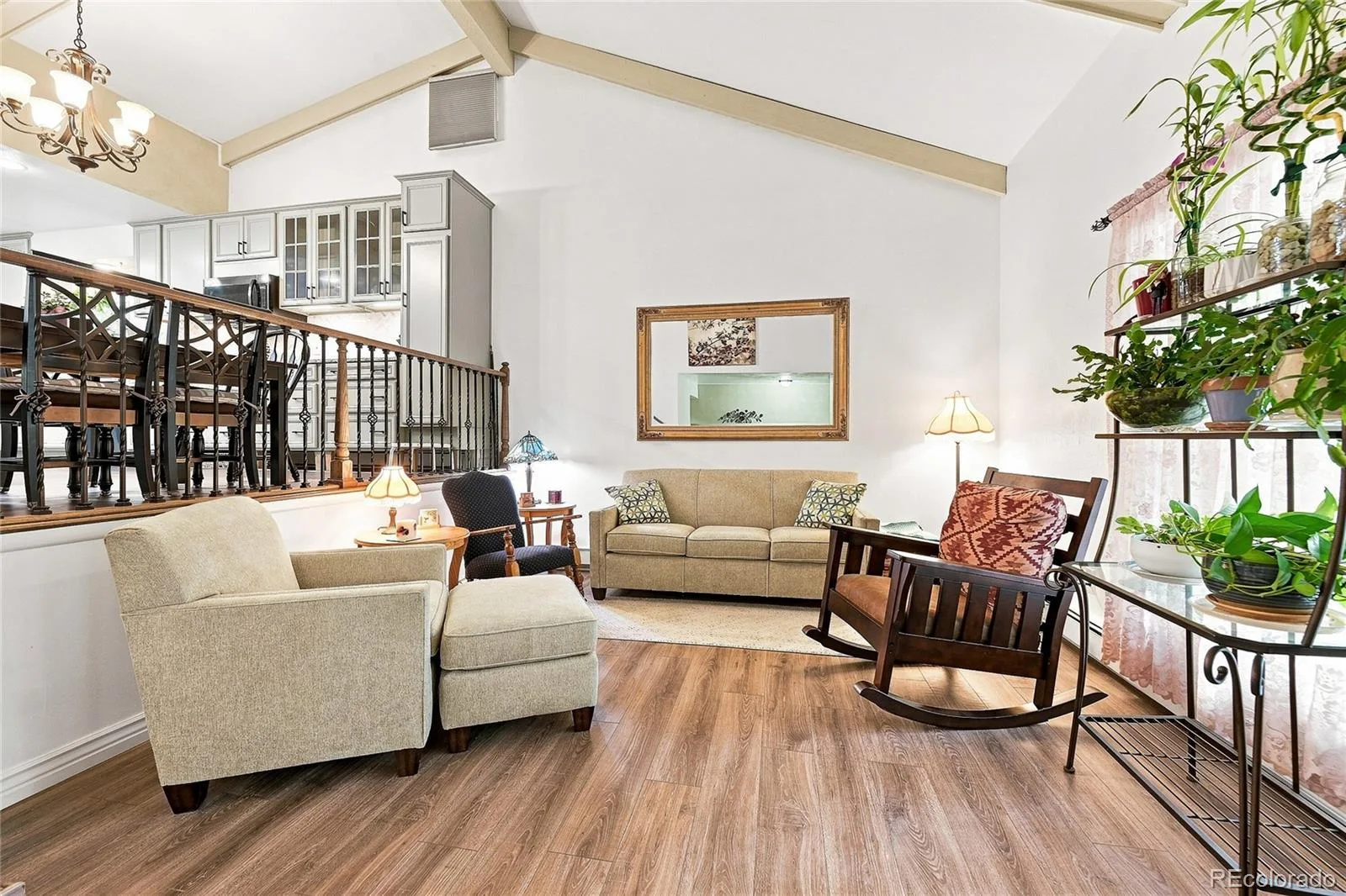 1570 S Macon Street Aurora CO 80012 | MLS #REC1628469 09032026003306 1600 5