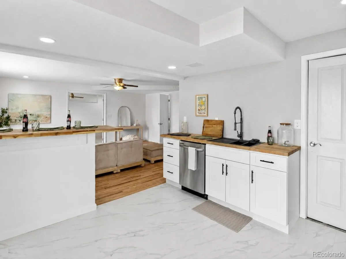 19936 E Stanford Drive Centennial CO 80015 MLS #REC1628700 06122026071836 1200 22