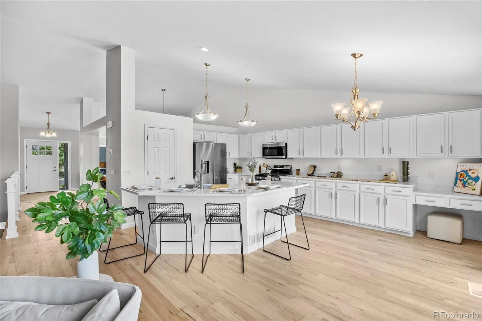 19936 E Stanford Drive Centennial CO 80015 MLS #REC1628700 06122026071836 1600 6