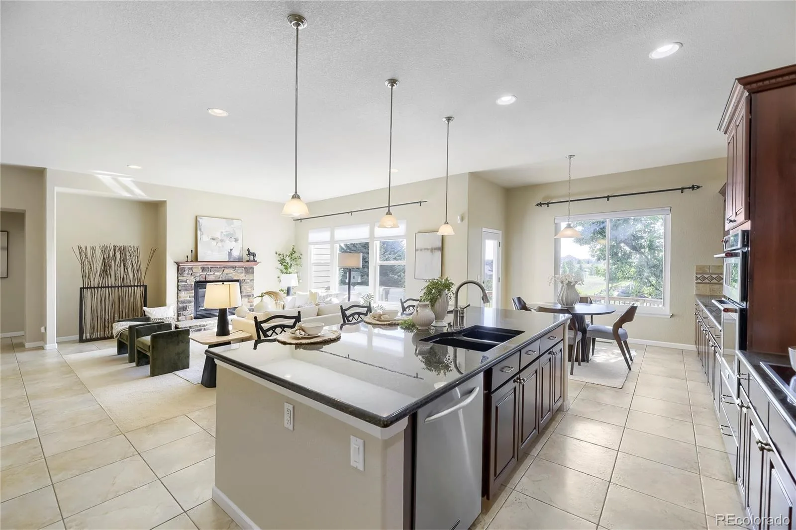 12132 Elton Way Parker CO 80138 | MLS #REC1629647 08292026141335 1600 11