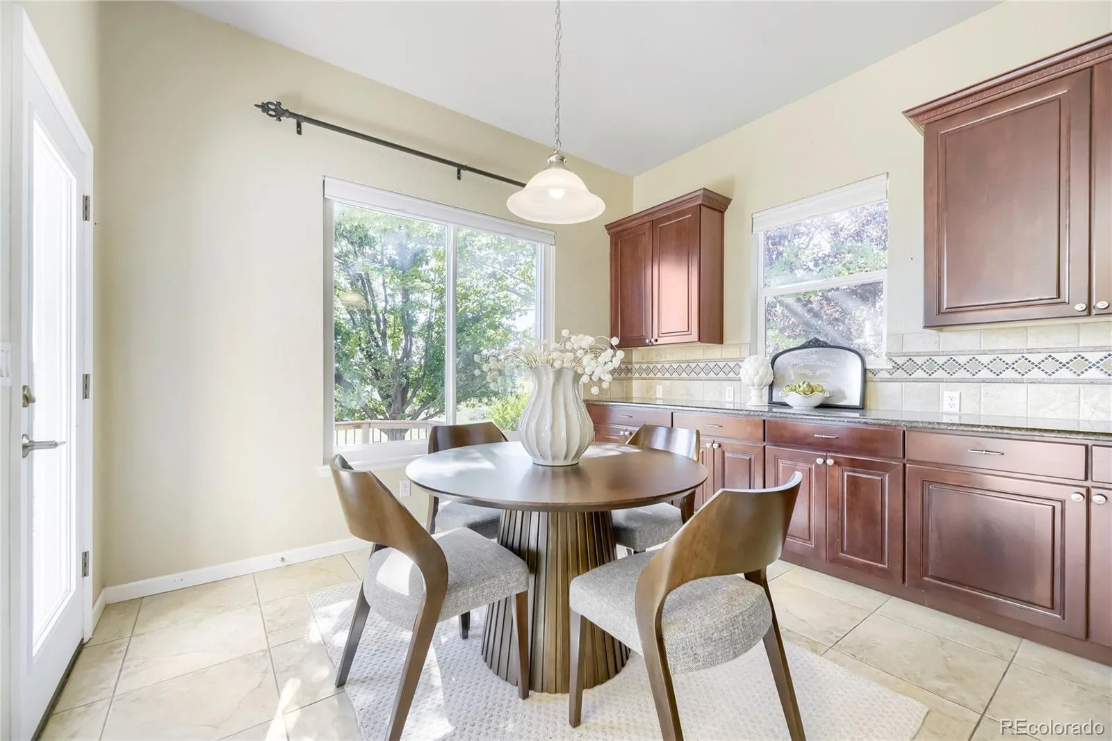12132 Elton Way Parker CO 80138 | MLS #REC1629647 08292026141335 1600 12