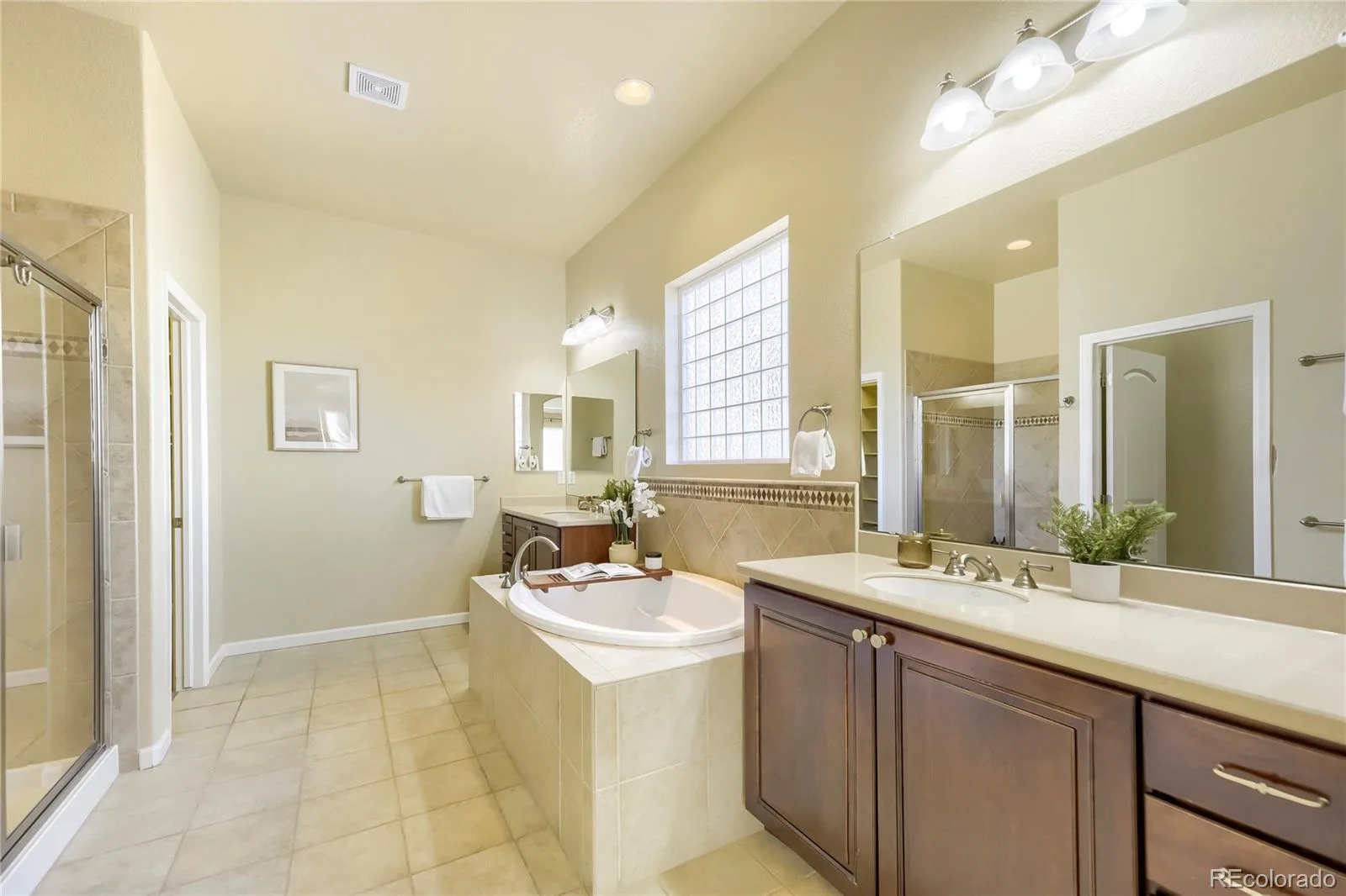 12132 Elton Way Parker CO 80138 | MLS #REC1629647 08292026141335 1600 16