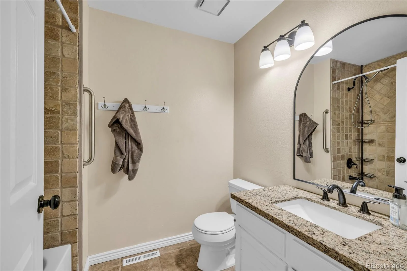 12633 Irving Court Broomfield CO 80020 | MLS #REC1631835 07302026221205 1600 17