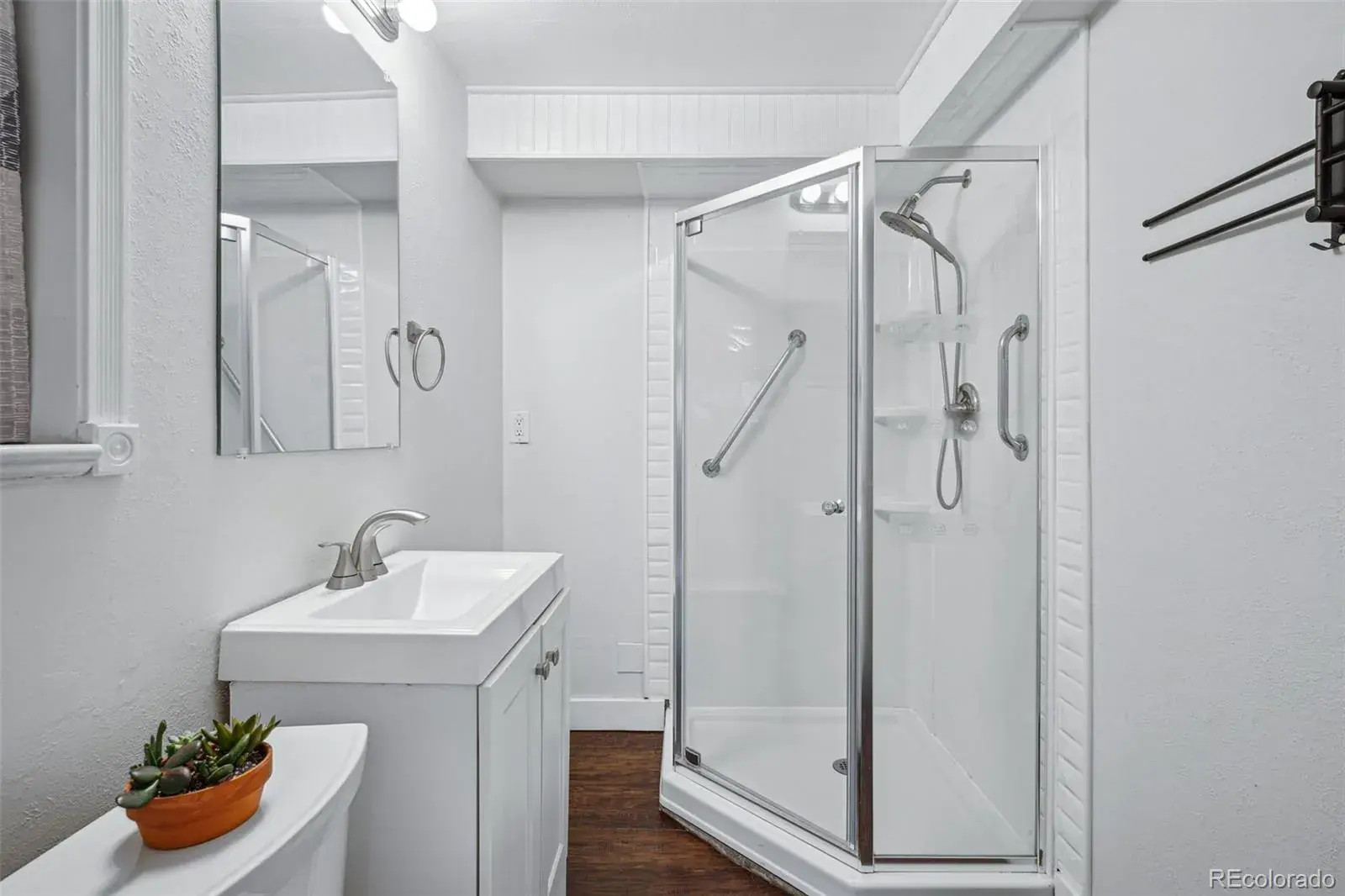 08182025163552 1600 40