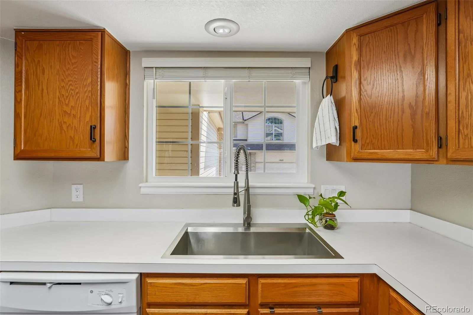 1983 S Xenia Way Denver CO 80231 | MLS #REC1631880 07312026220807 1600 10