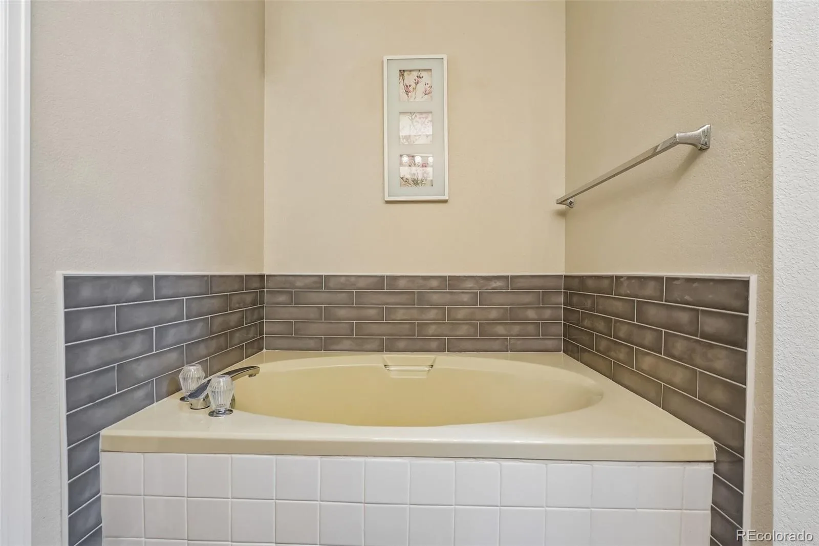 1983 S Xenia Way Denver CO 80231 | MLS #REC1631880 07312026220807 1600 23