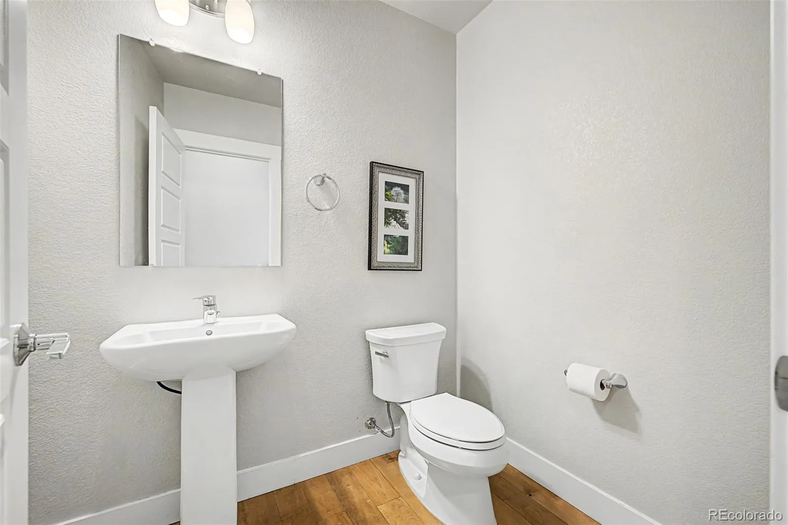 5229 Beeler Street Denver CO 80238 | MLS #REC1633143 08062026160125 1600 19