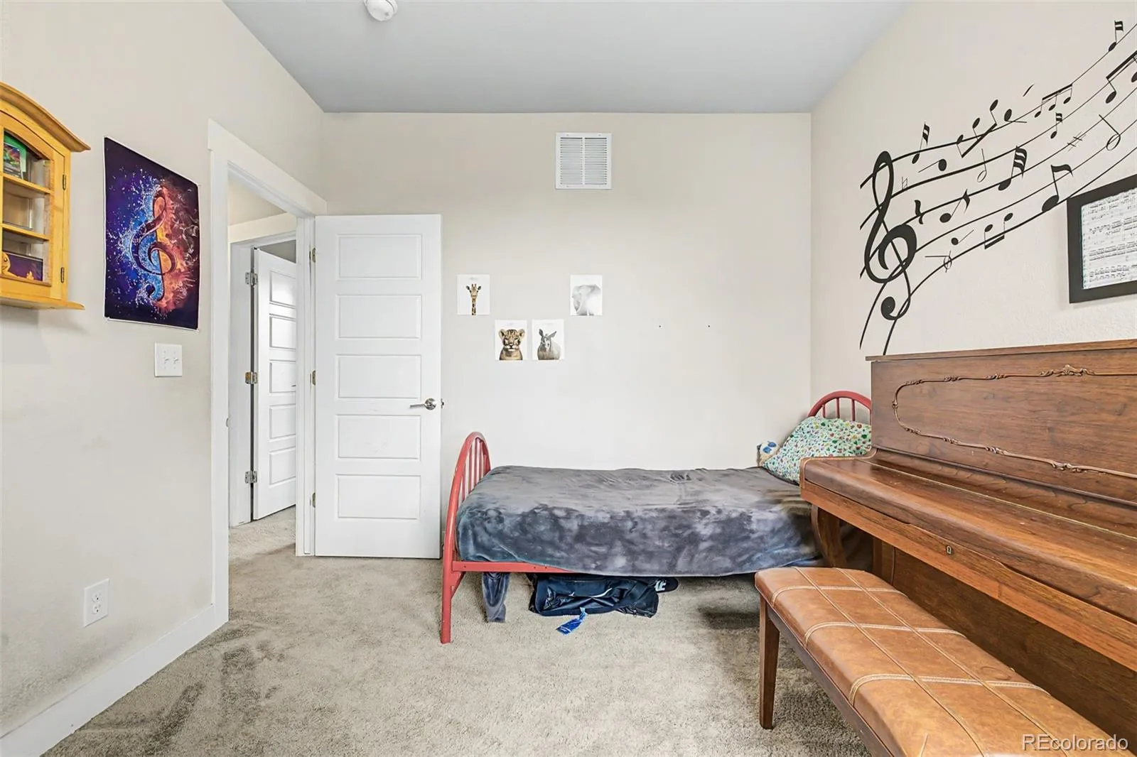 5229 Beeler Street Denver CO 80238 | MLS #REC1633143 08062026160125 1600 32