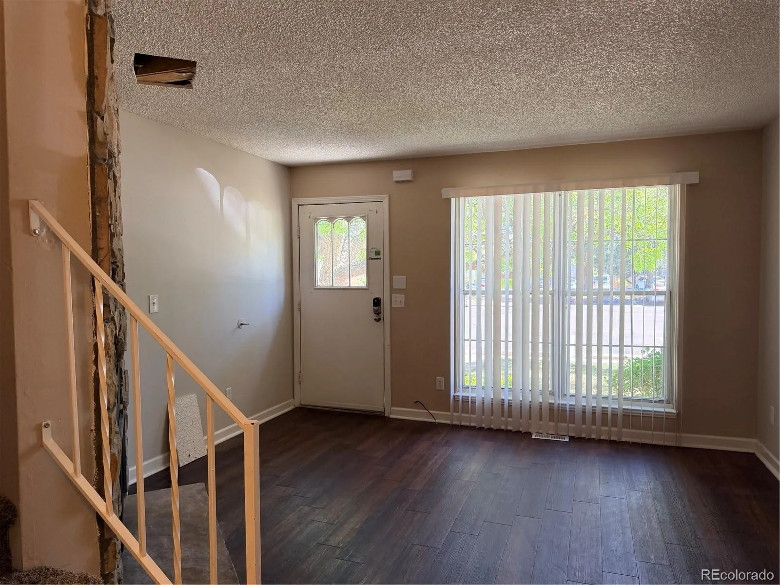 1731 S Blackhawk Way #D Aurora CO 80012 | MLS #REC1636150 07212026213824 1600 2