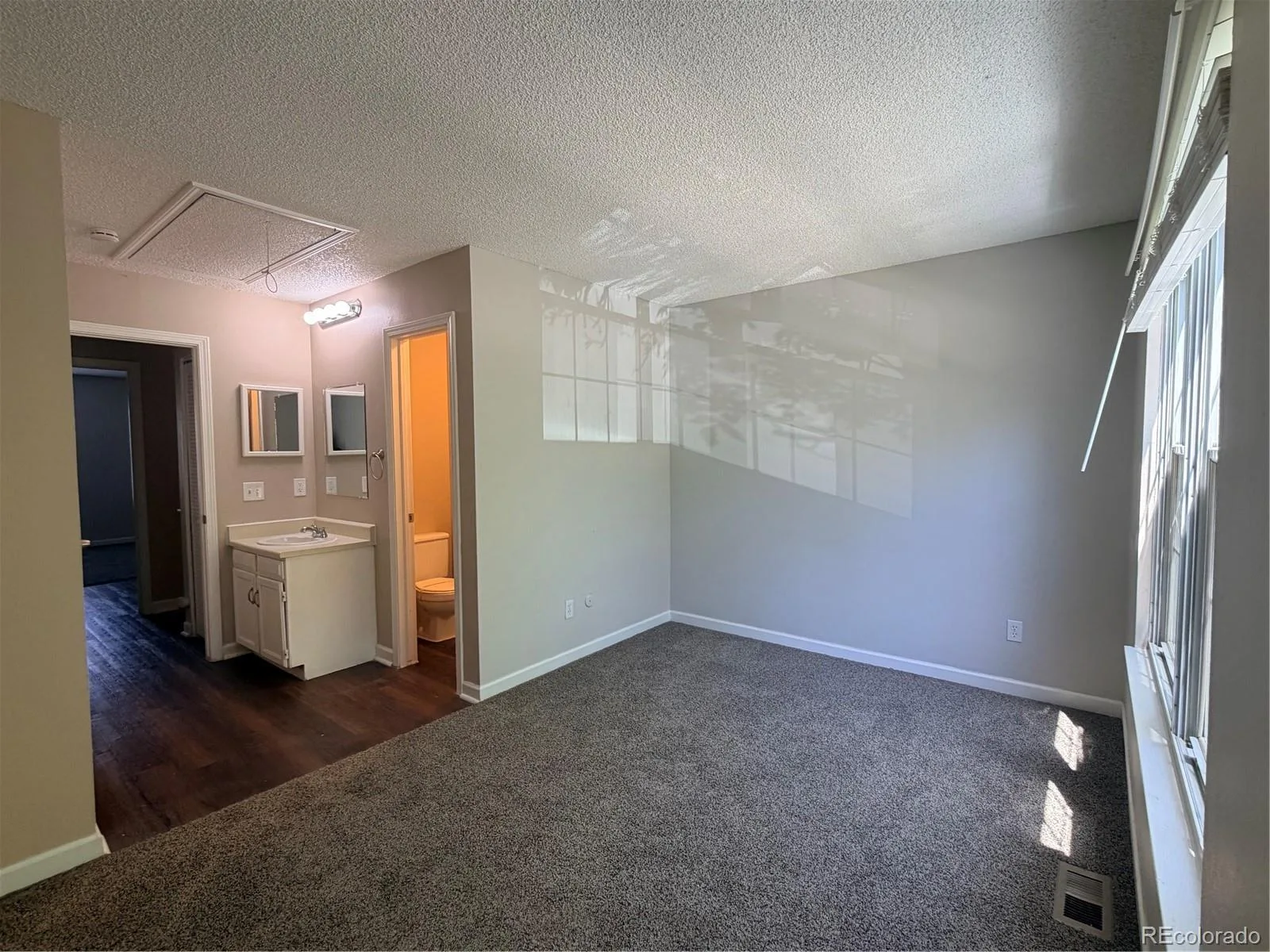 1731 S Blackhawk Way #D Aurora CO 80012 | MLS #REC1636150 07212026213824 1600 26