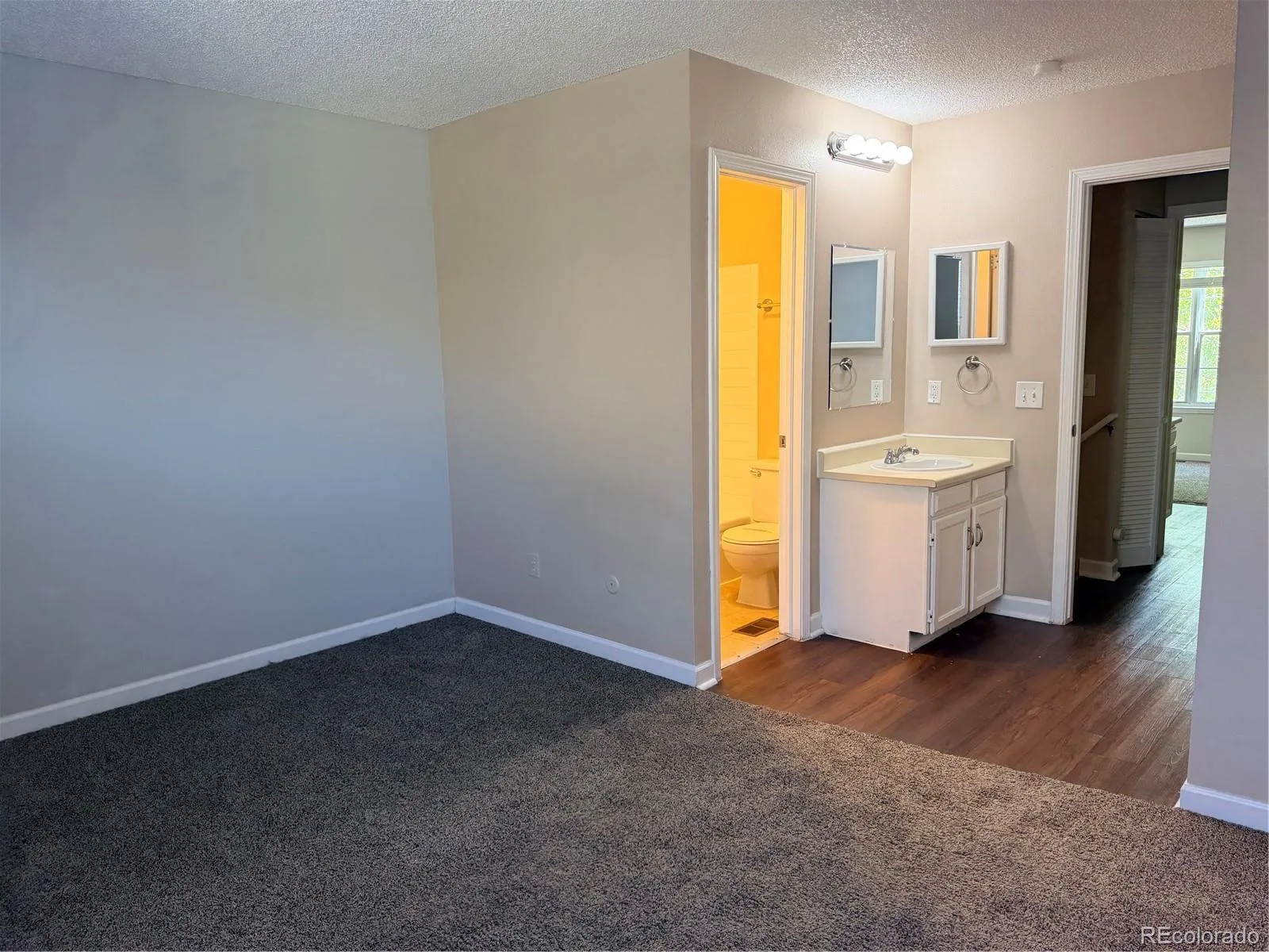 1731 S Blackhawk Way #D Aurora CO 80012 | MLS #REC1636150 07212026213824 1600 32