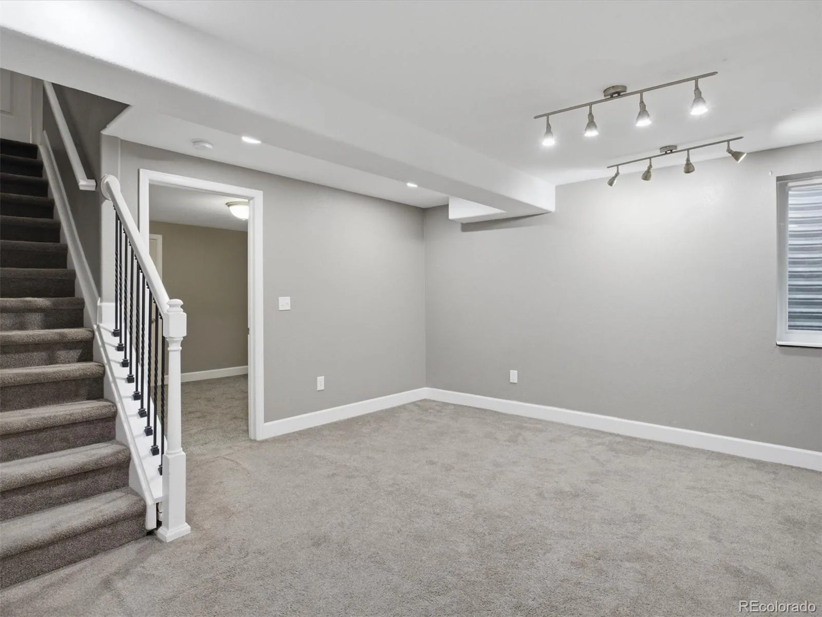9931 Aftonwood Street Littleton CO 80126 | MLS #REC1636177 08132026164418 1600 23