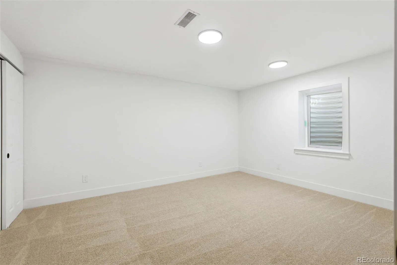 4303 Elkhart Street Denver CO 80239 | MLS #REC1636529 08212026201150 1600 14