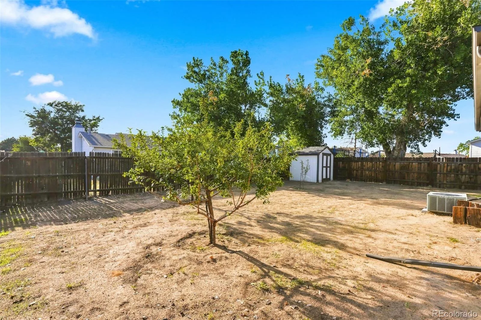 4303 Elkhart Street Denver CO 80239 | MLS #REC1636529 08212026201150 1600 18