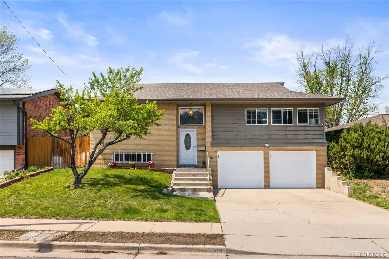 2951 S Downing Street Englewood CO 80113 MLS #REC1636598 05022026052910 1600 1