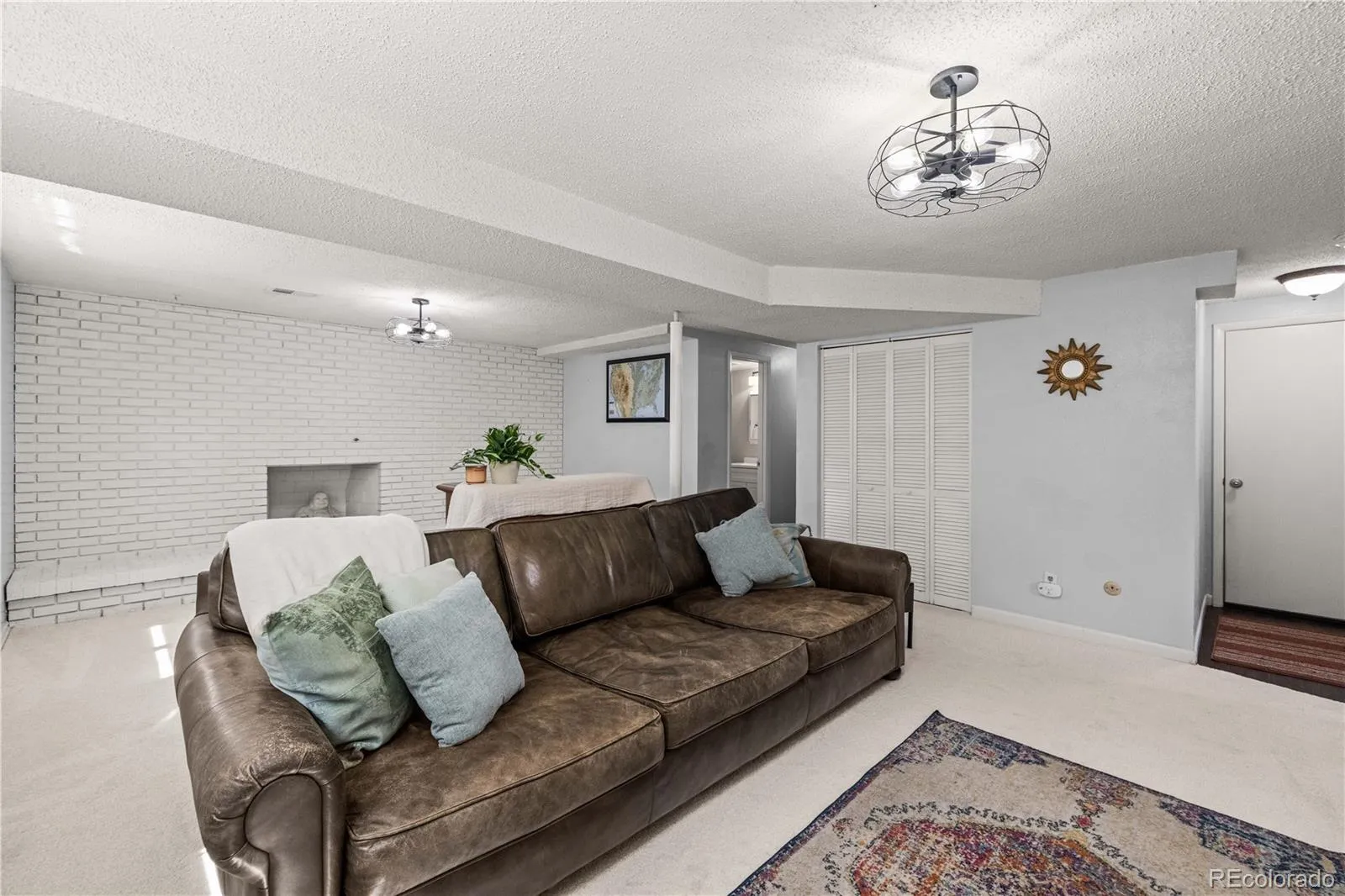 2951 S Downing Street Englewood CO 80113 MLS #REC1636598 05022026052910 1600 29