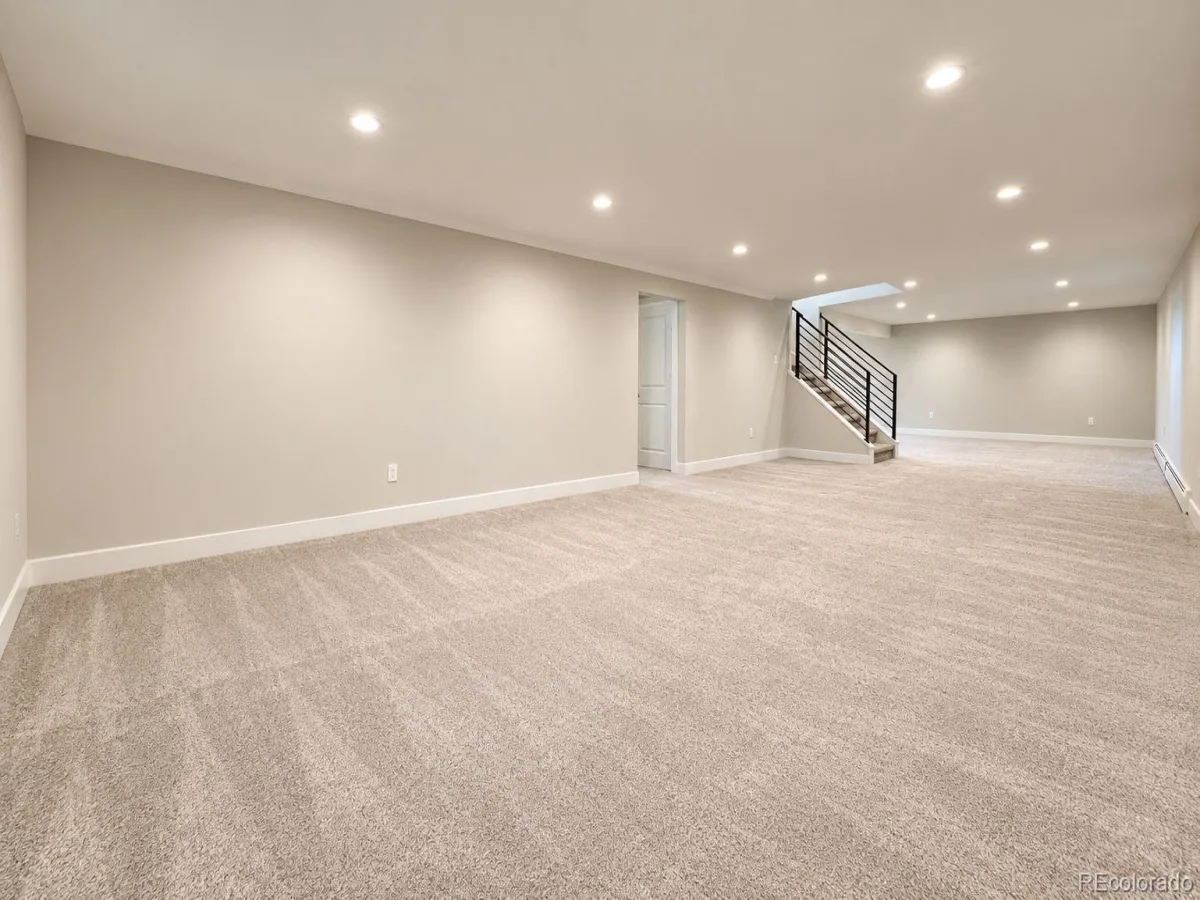 2753 S Benton Street Denver CO 80227 | MLS #REC1636822 08042026013235 1200 23