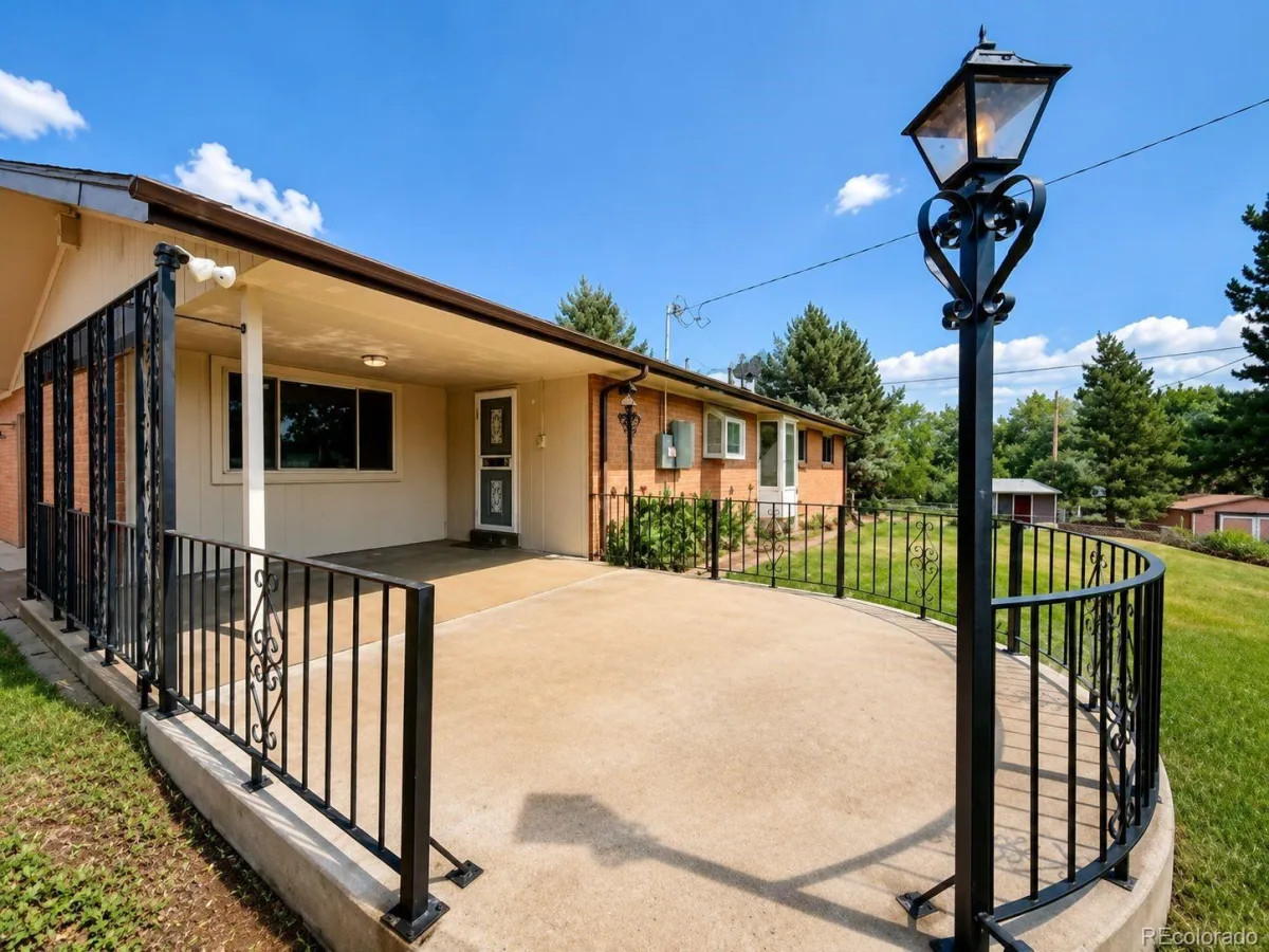 2753 S Benton Street Denver CO 80227 | MLS #REC1636822 08042026013235 1200 28