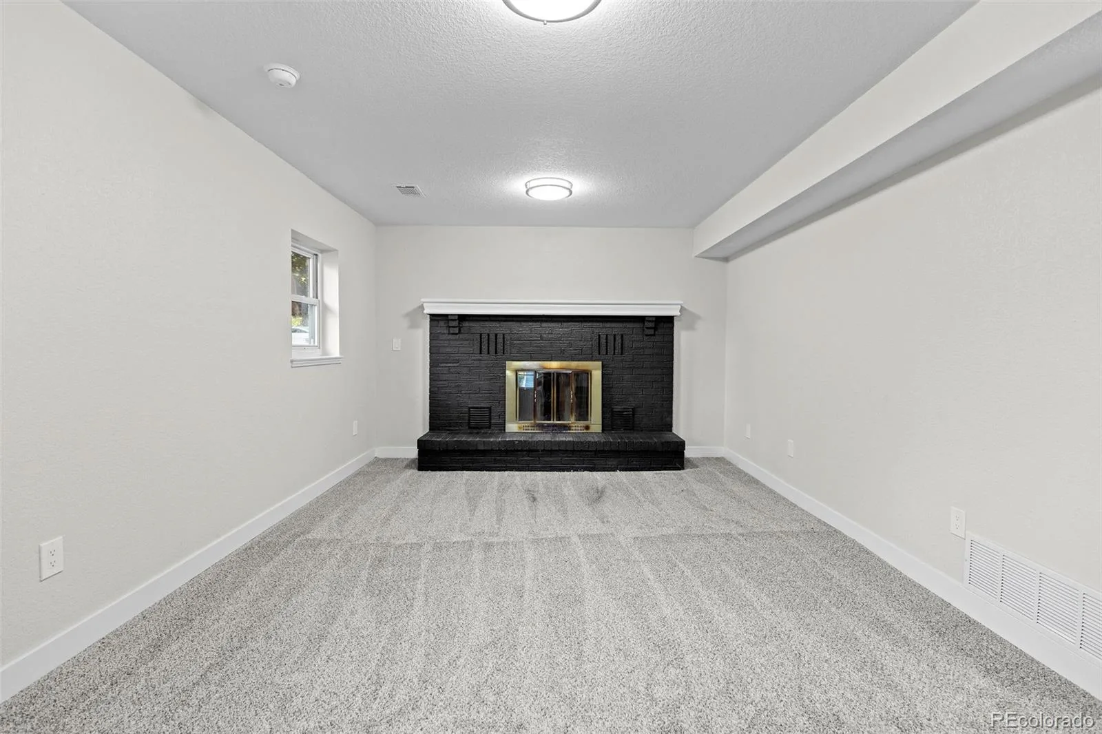 18842 E Oregon Drive Aurora CO 80017 | MLS #REC1636940 08282026230247 1600 6