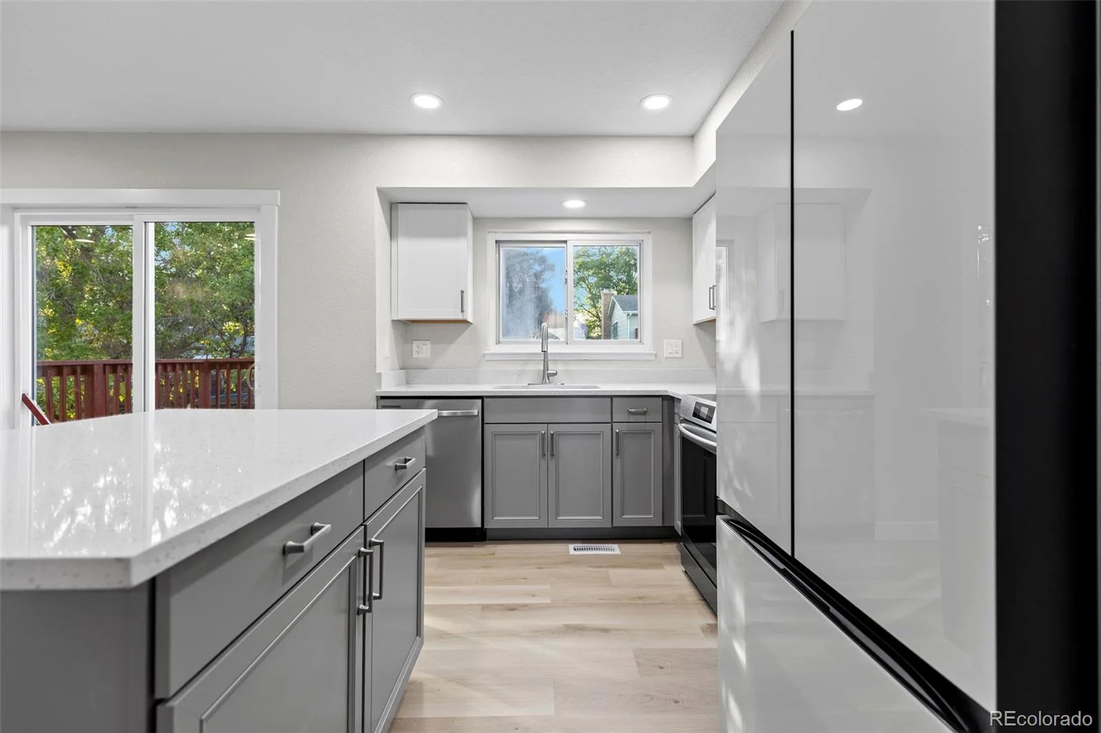 18842 E Oregon Drive Aurora CO 80017 | MLS #REC1636940 08282026230247 1600 8