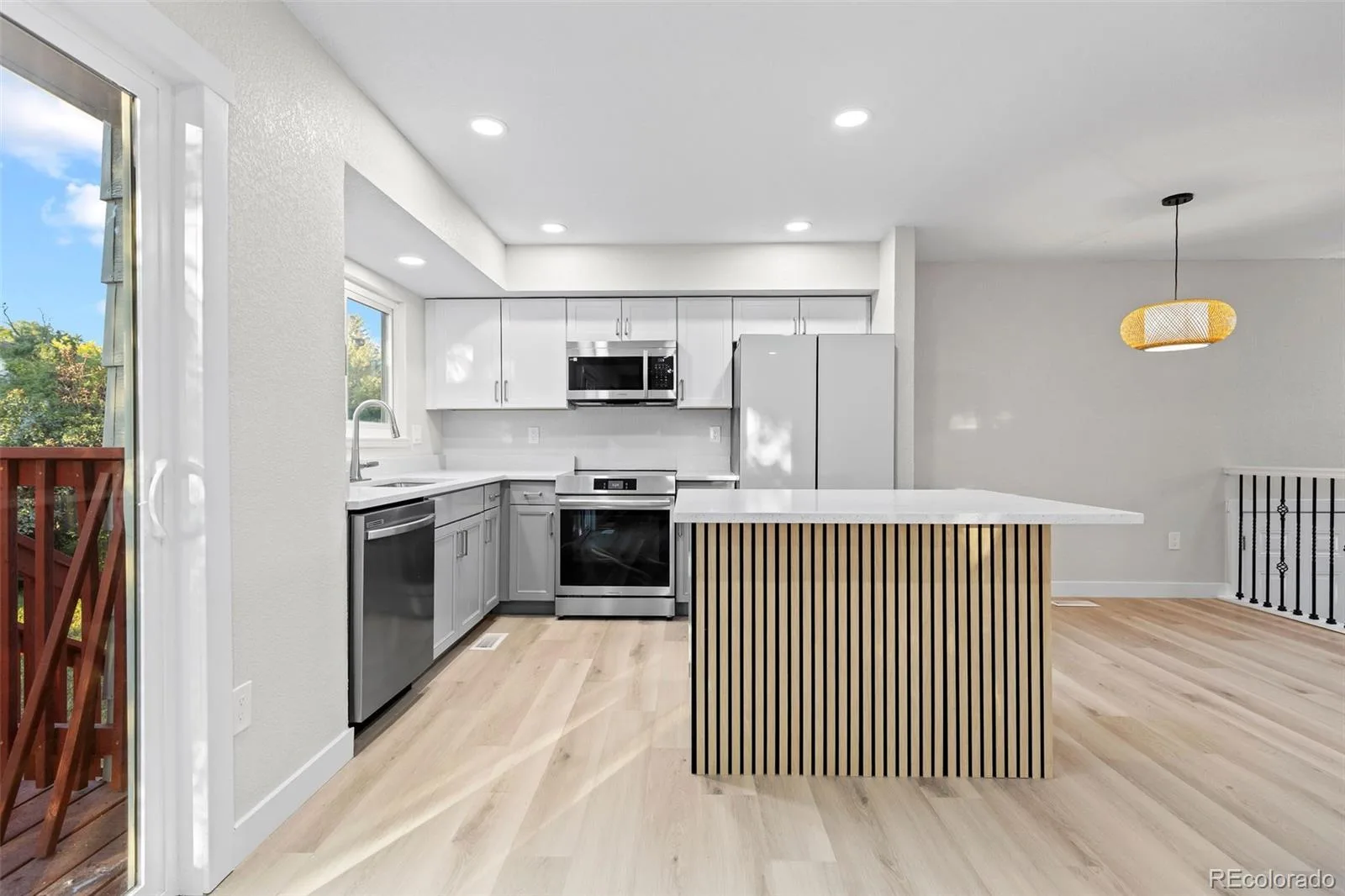 18842 E Oregon Drive Aurora CO 80017 | MLS #REC1636940 08282026230247 1600 9