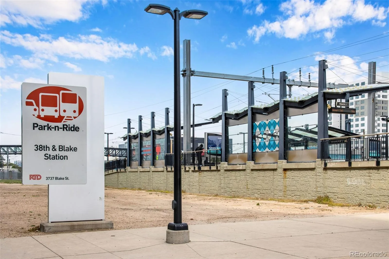 3361 Lawrence Street Denver CO 80205 | MLS #REC1638015 06262026233517 1600 23