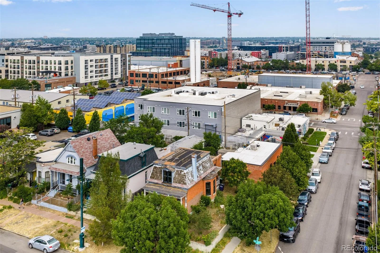 3361 Lawrence Street Denver CO 80205 | MLS #REC1638015 06262026233517 1600 7