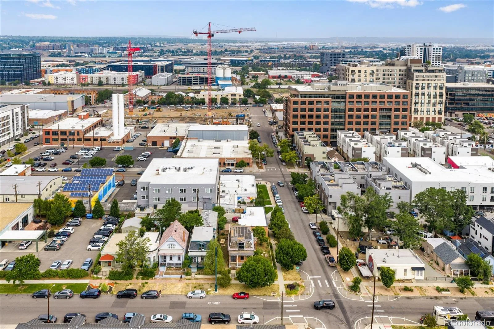 3361 Lawrence Street Denver CO 80205 | MLS #REC1638015 06262026233517 1600 9
