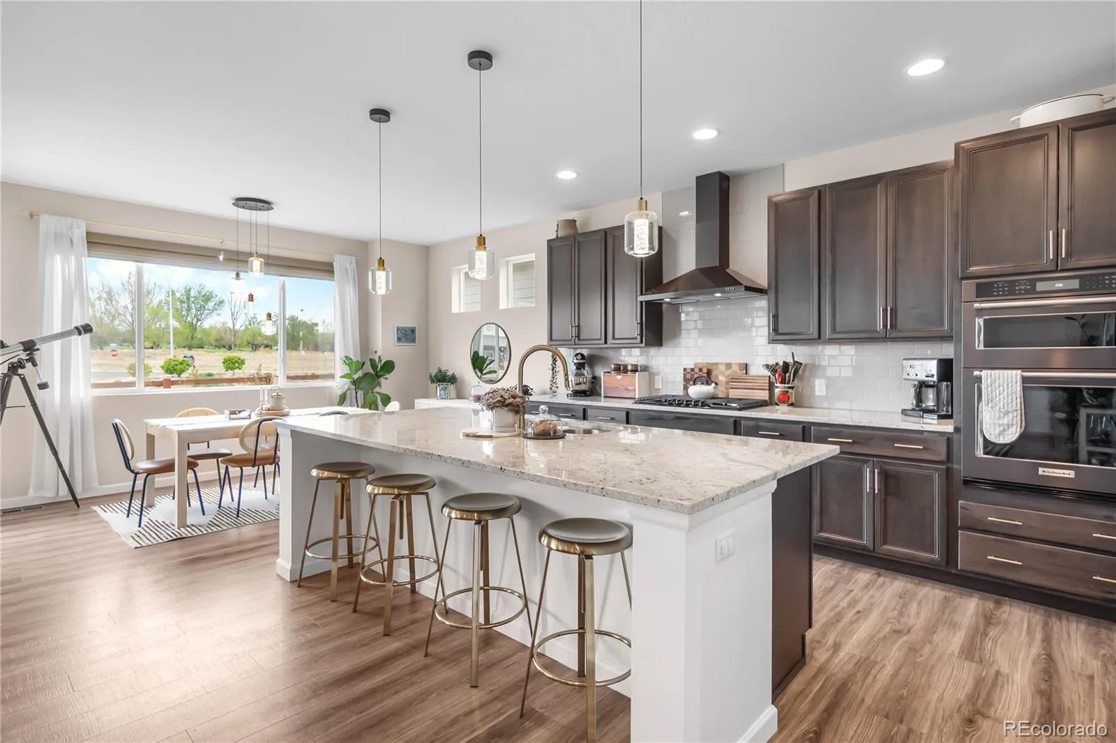 04162026181056 1600 14