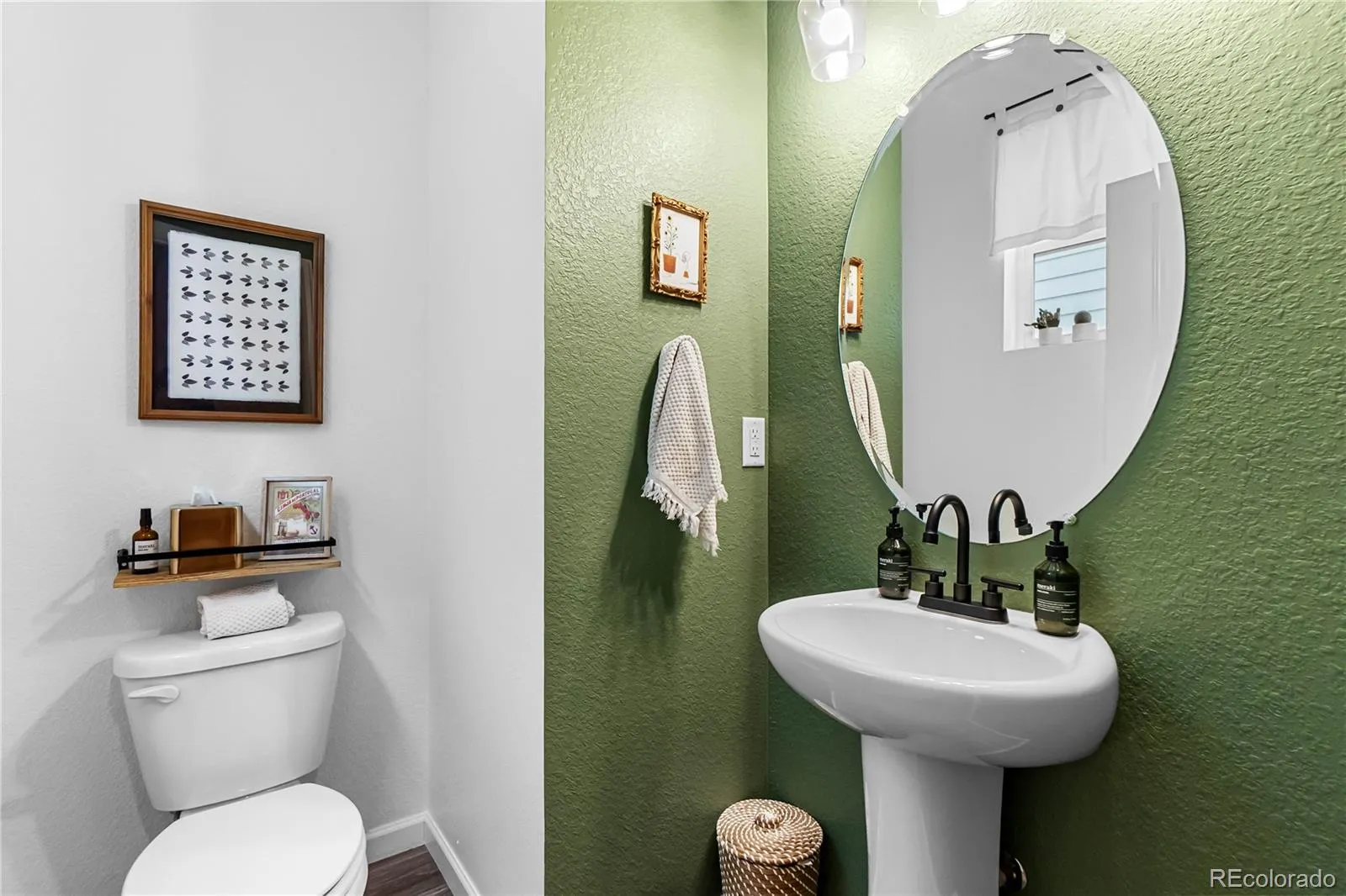 04162026181056 1600 18