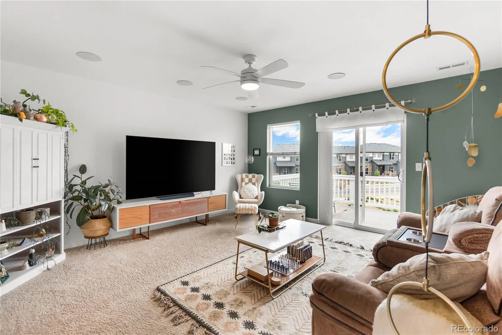 04162026181056 1600 19