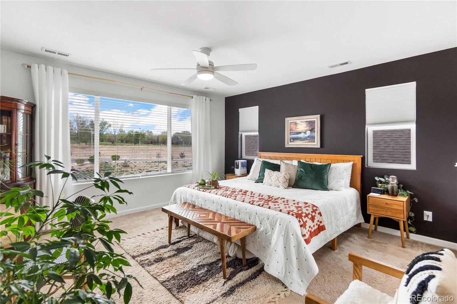 04162026181056 1600 24