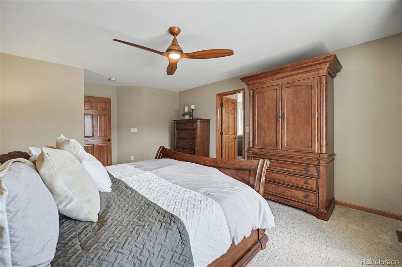 8872 Chestnut Hill Lane Highlands Ranch CO 80130 MLS #REC1640469 07072026141710 1600 25