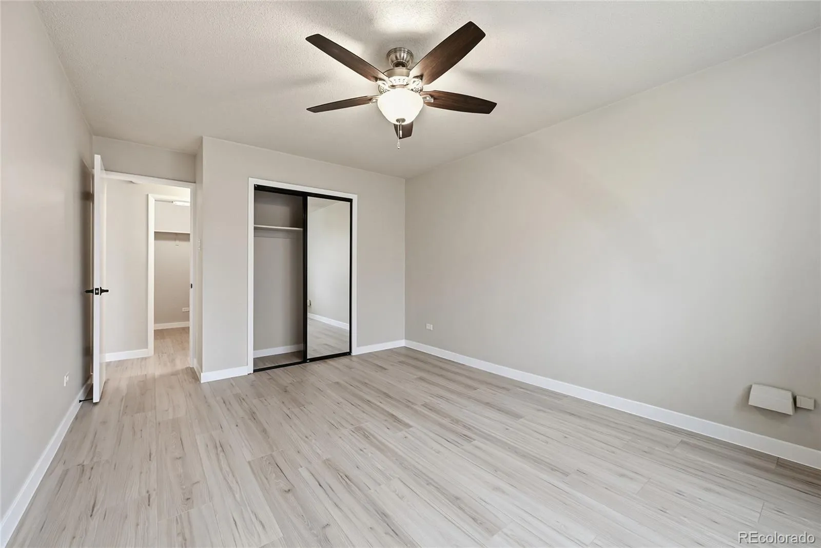 705 S Alton Way #4C Denver CO 80247 MLS #REC1641561 04142026212030 1600 12