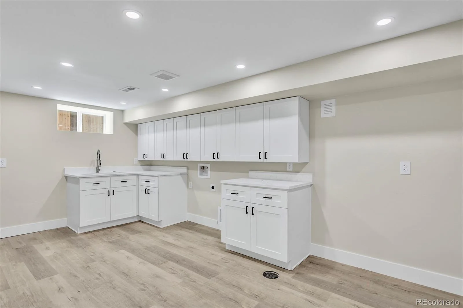 155 Colorado Boulevard Denver CO 80206 | MLS #REC1642704 09232026133950 1600 21