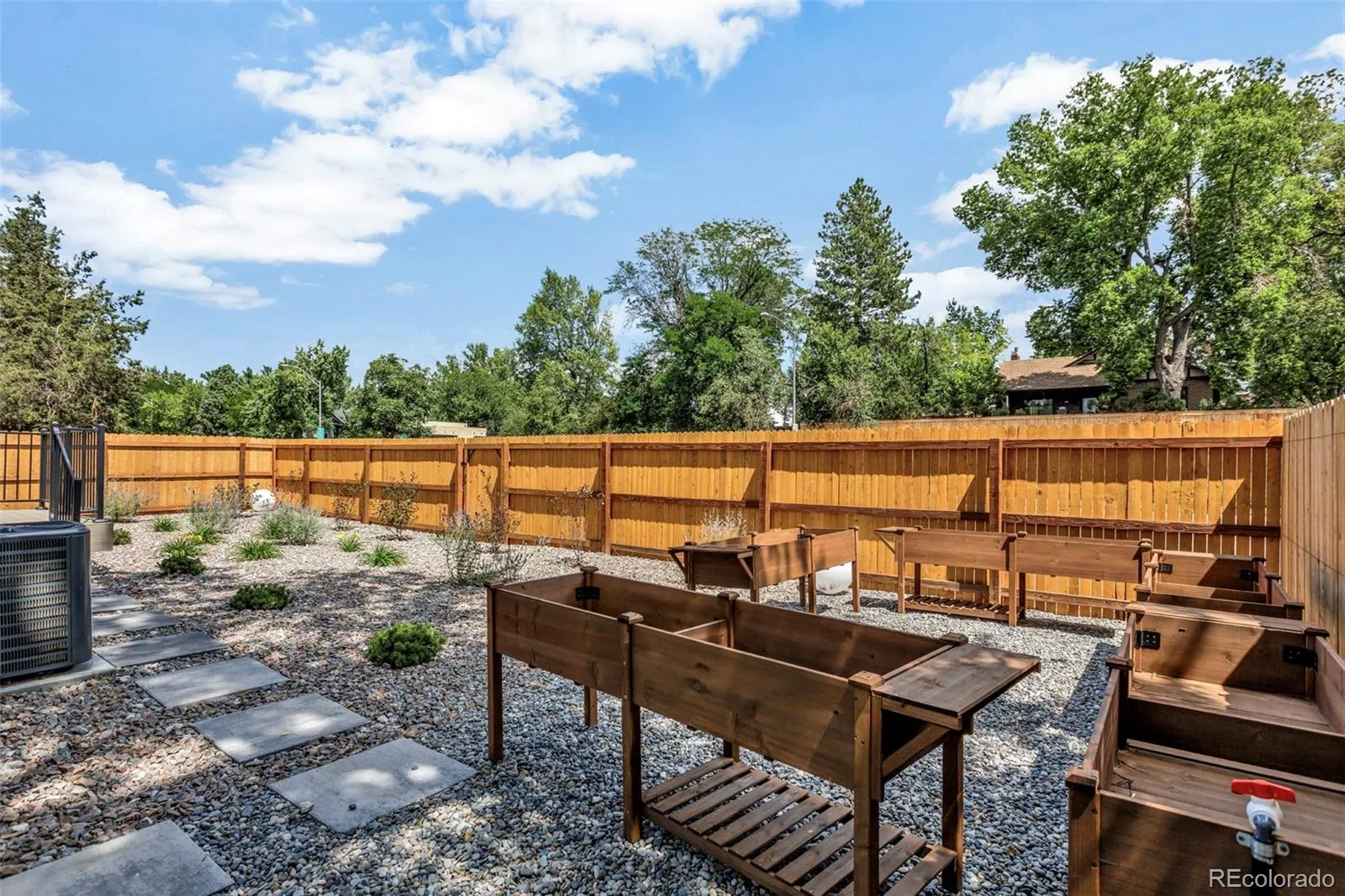 155 Colorado Boulevard Denver CO 80206 | MLS #REC1642704 09232026133950 1600 28