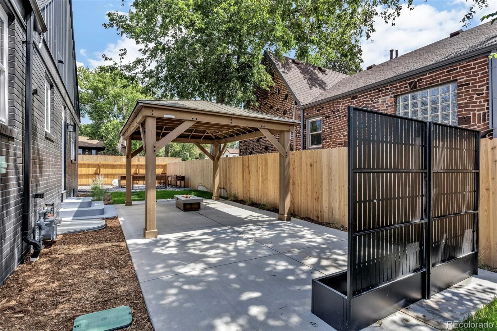 155 Colorado Boulevard Denver CO 80206 | MLS #REC1642704 09232026133950 1600 31