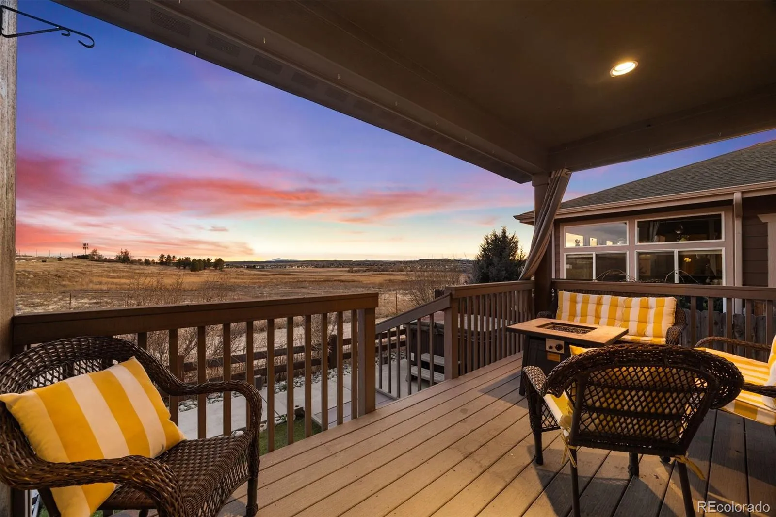 6738 Club Villa Road Parker CO 80134 MLS #REC1643568 05142026210813 1600 2