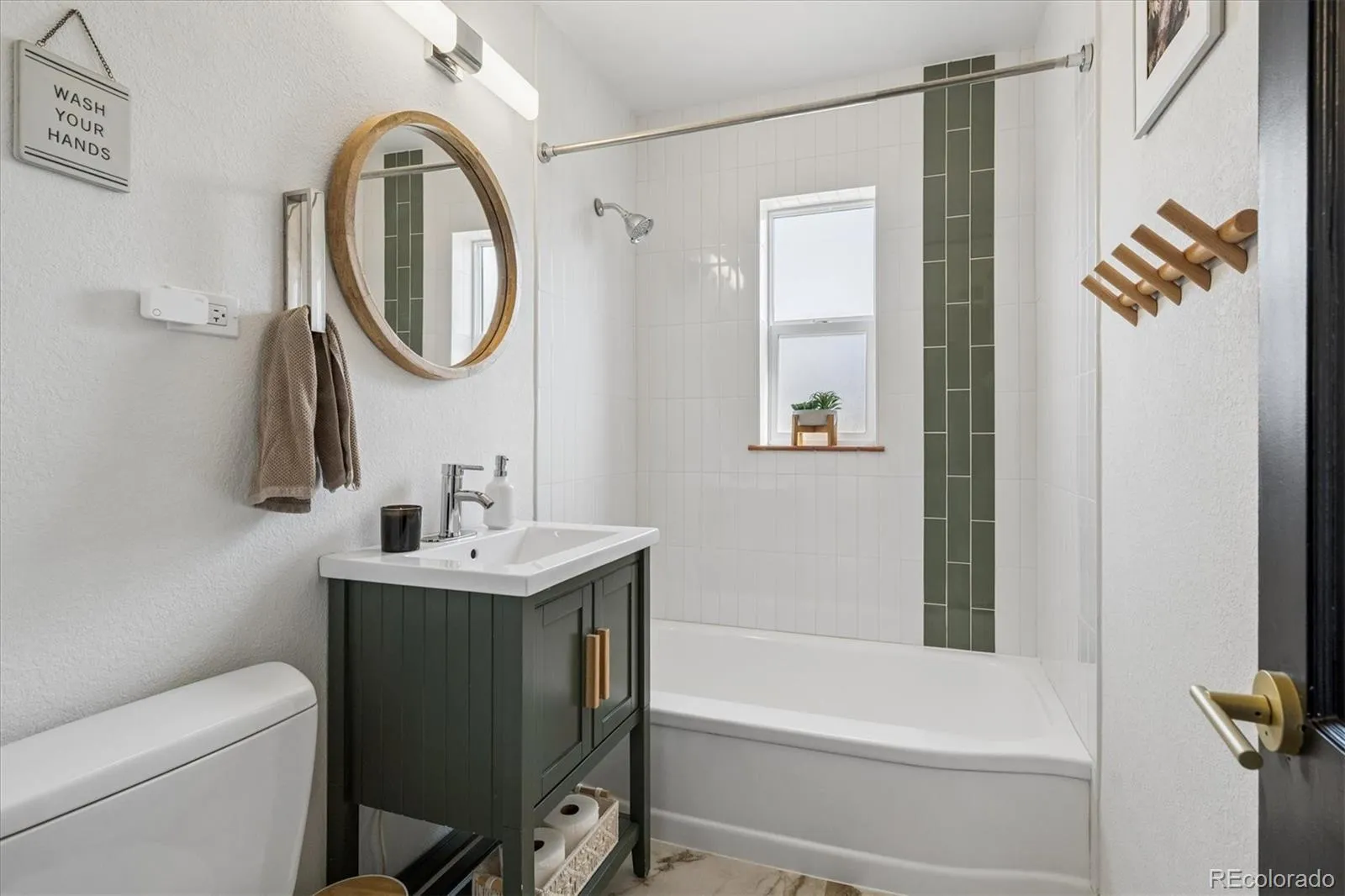 04092026023804 1600 13