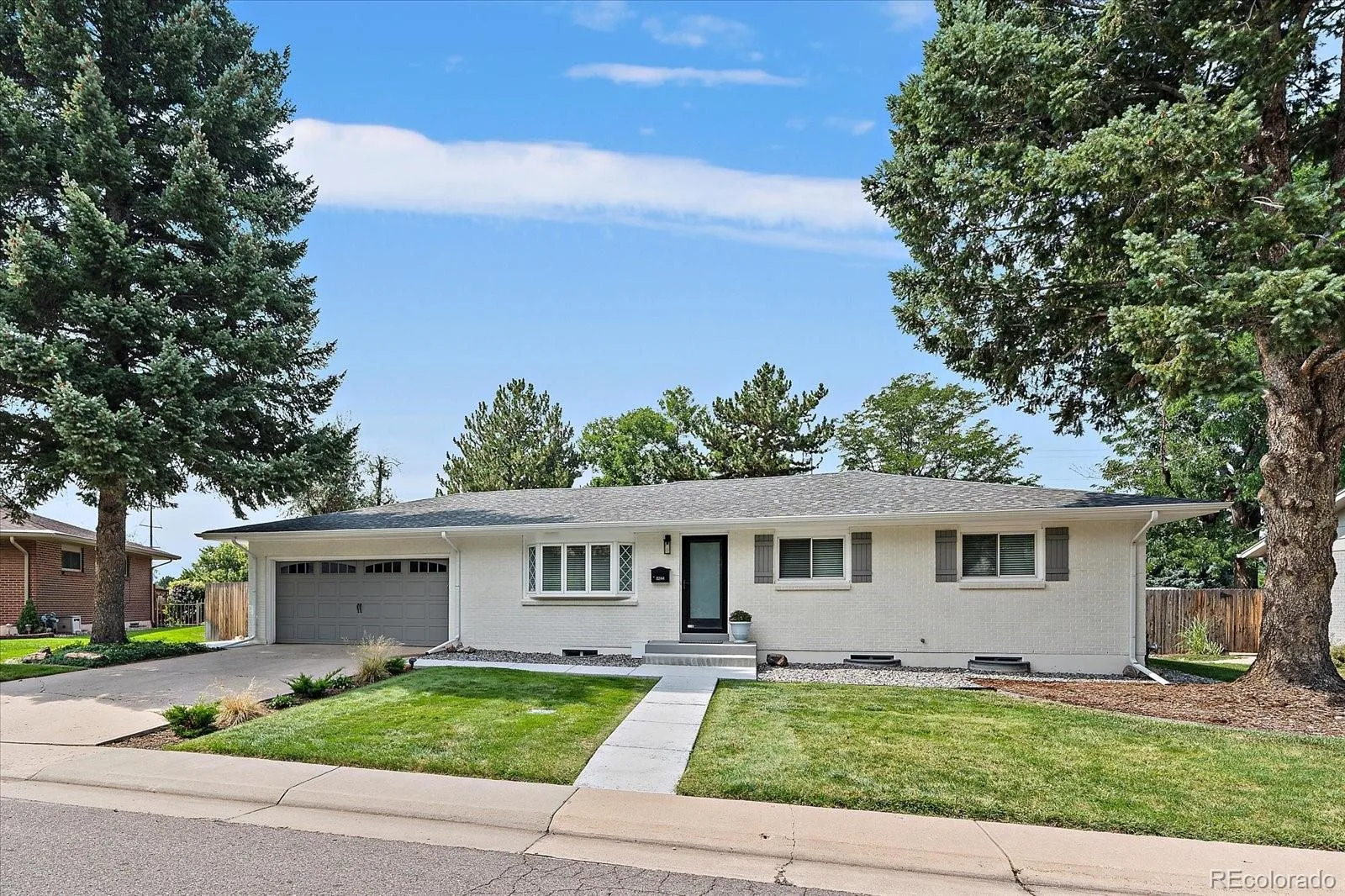 8244 E Kenyon Drive Denver CO 80237 MLS #REC1645109 06102026011905 1600 1