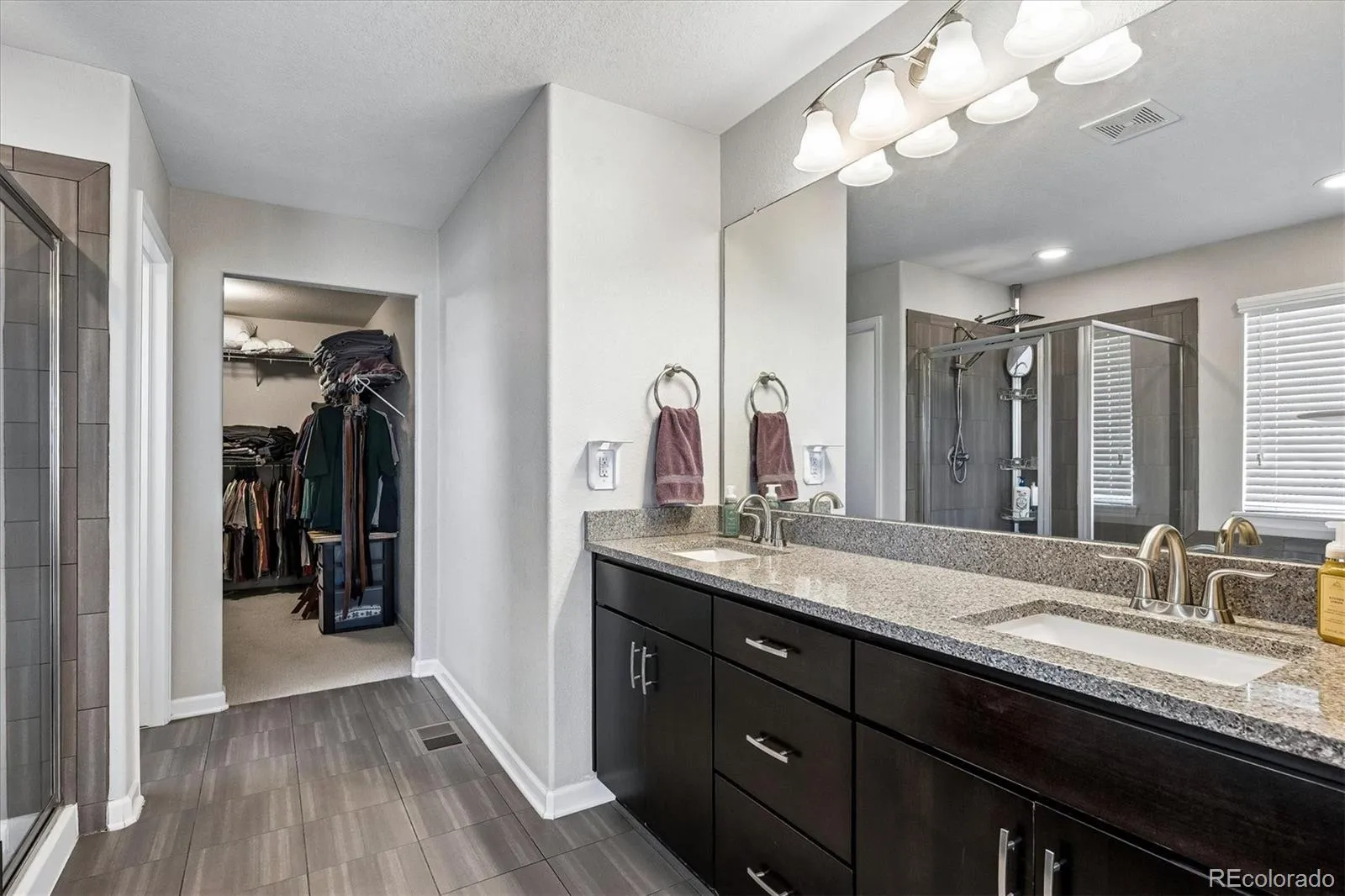 12565 Fisher Drive Englewood CO 80112 MLS #REC1645156 05112026231322 1600 21