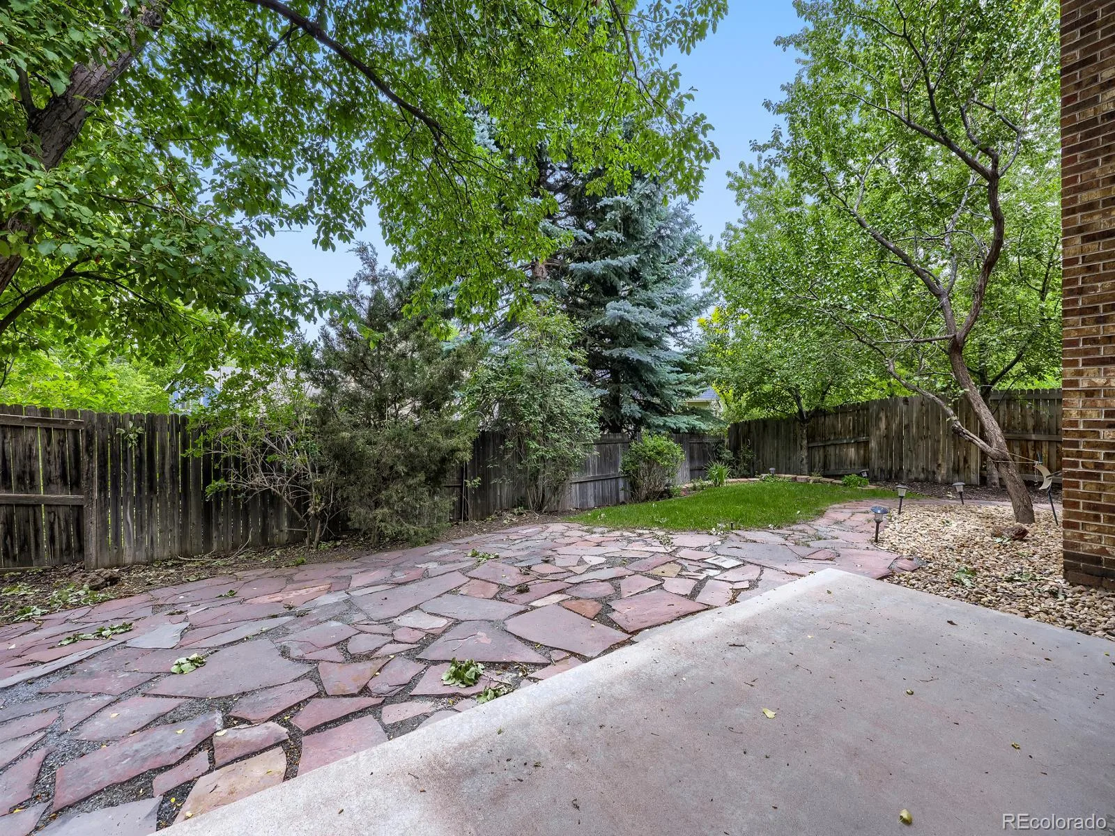 8135 S Syracuse Street Centennial CO 80112 MLS #REC1646244 06082026233941 1600 27