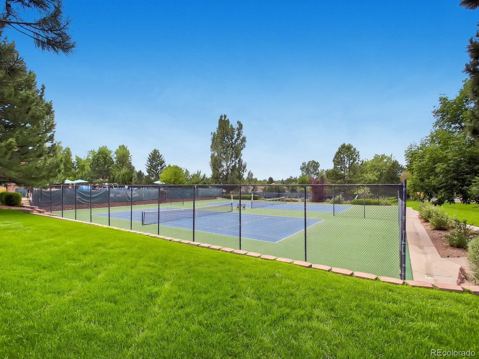 8135 S Syracuse Street Centennial CO 80112 MLS #REC1646244 06082026233941 1600 34