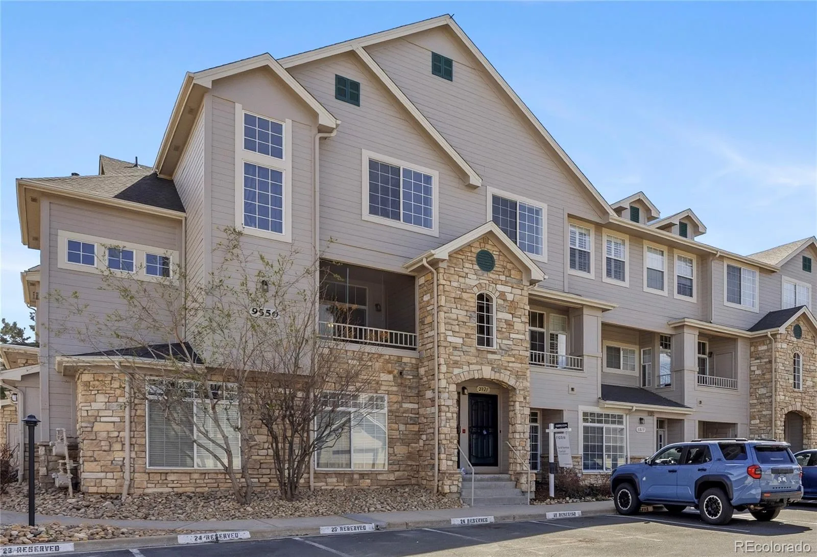 9550 E Florida Avenue #2021 Denver CO 80247 MLS #REC1649675 06092026072146 1600 1