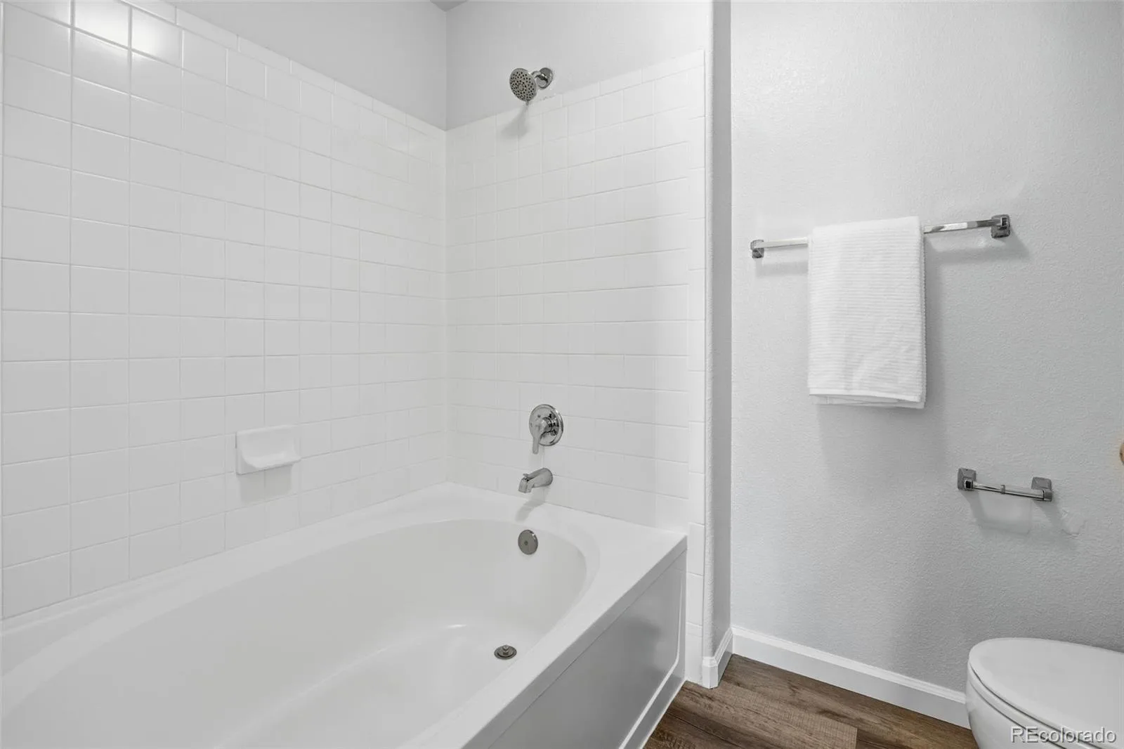 9550 E Florida Avenue #2021 Denver CO 80247 MLS #REC1649675 06092026072146 1600 19