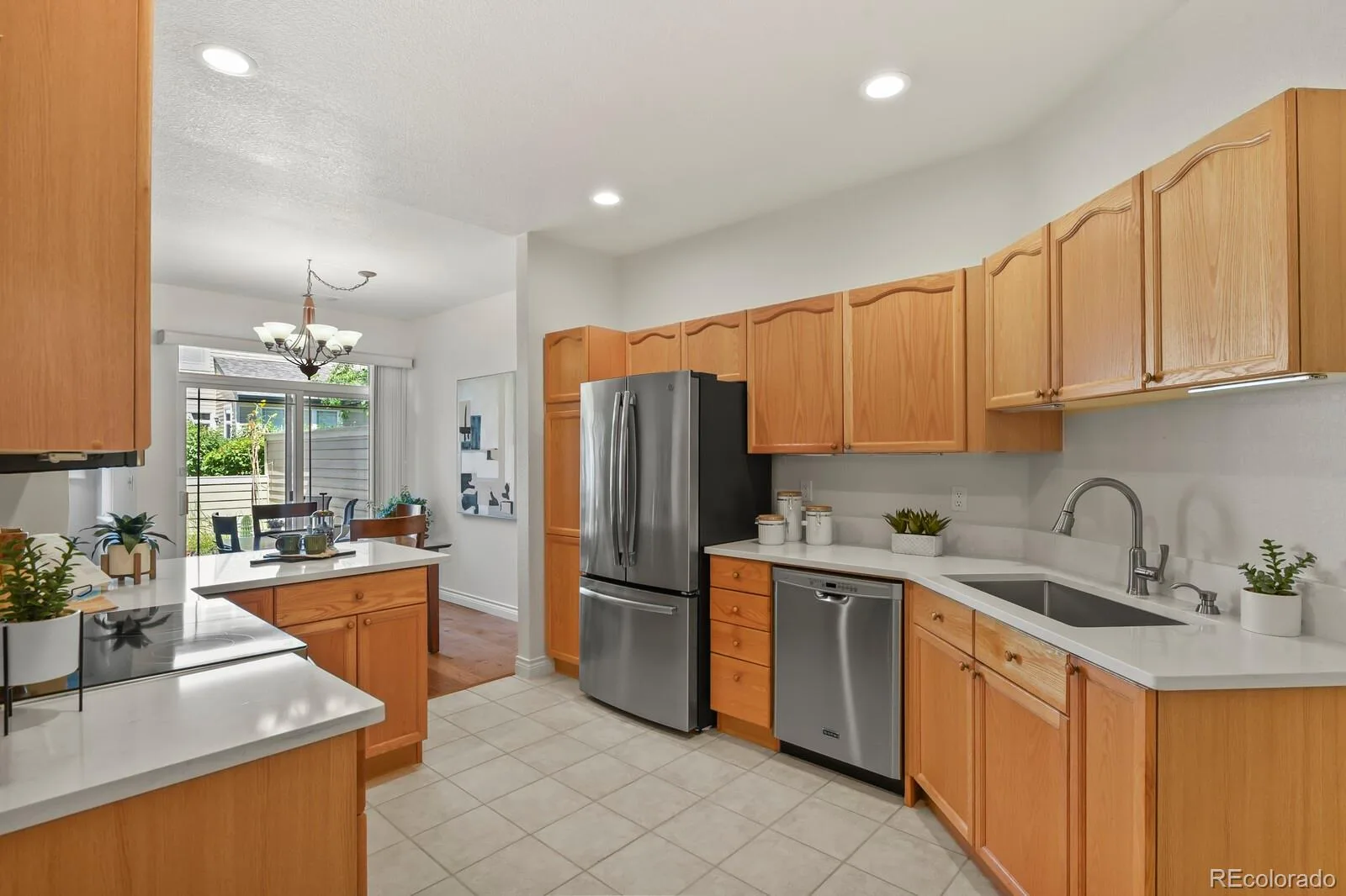 8352 S Garland Circle Littleton CO 80128 | MLS #REC1651063 08272026163559 1600 12